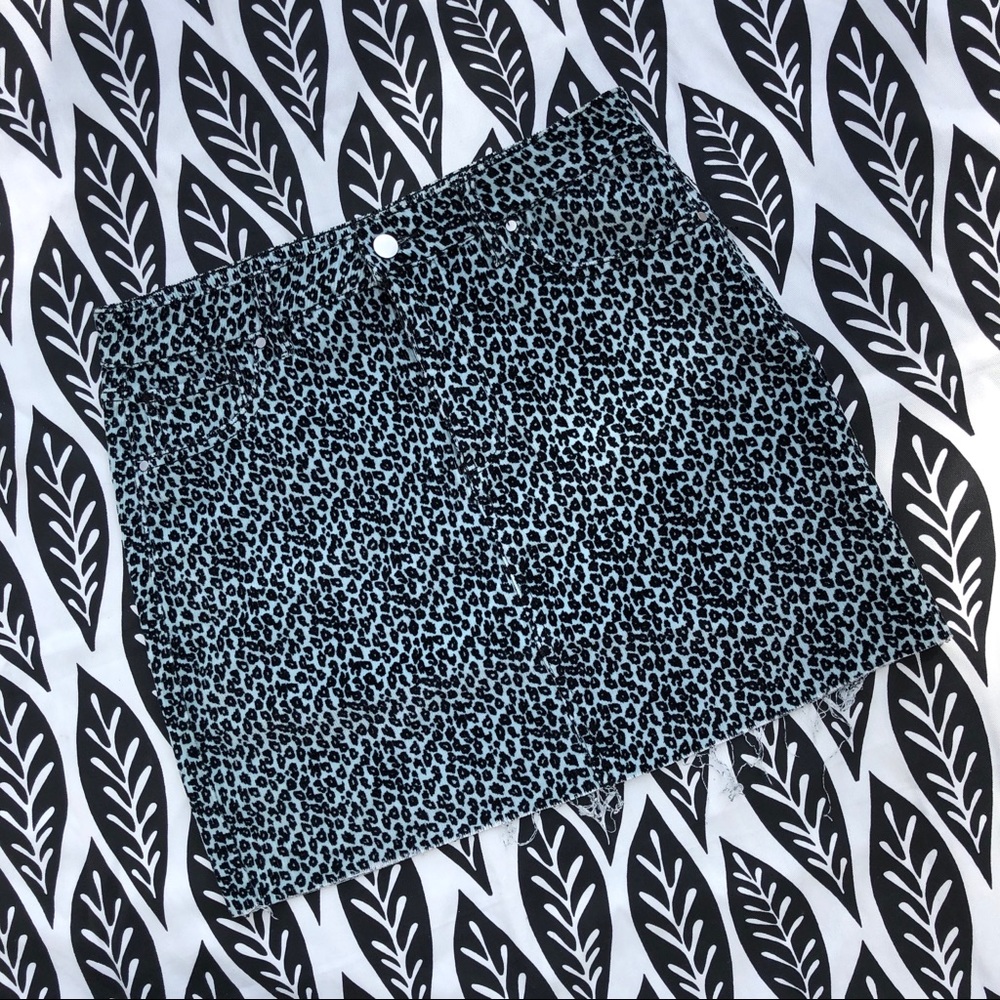 Leopard Mini Skirt 🐆